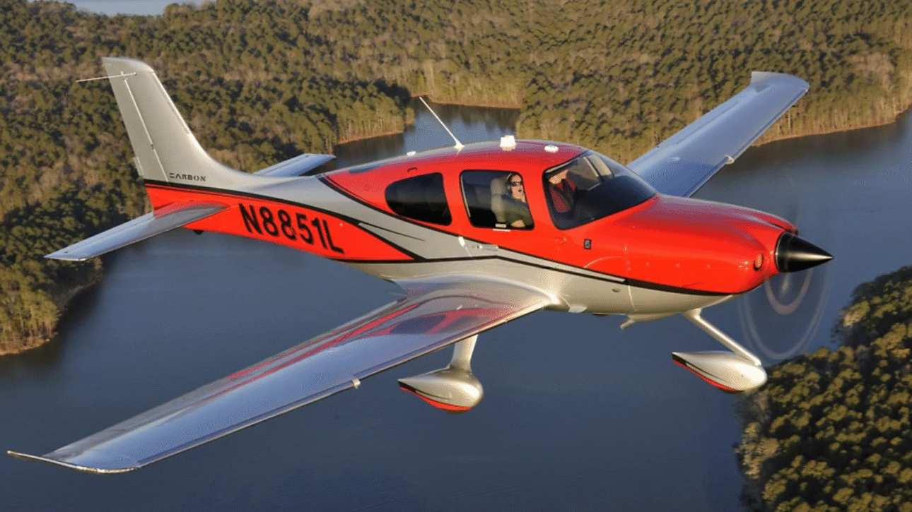 Cirrus SR22